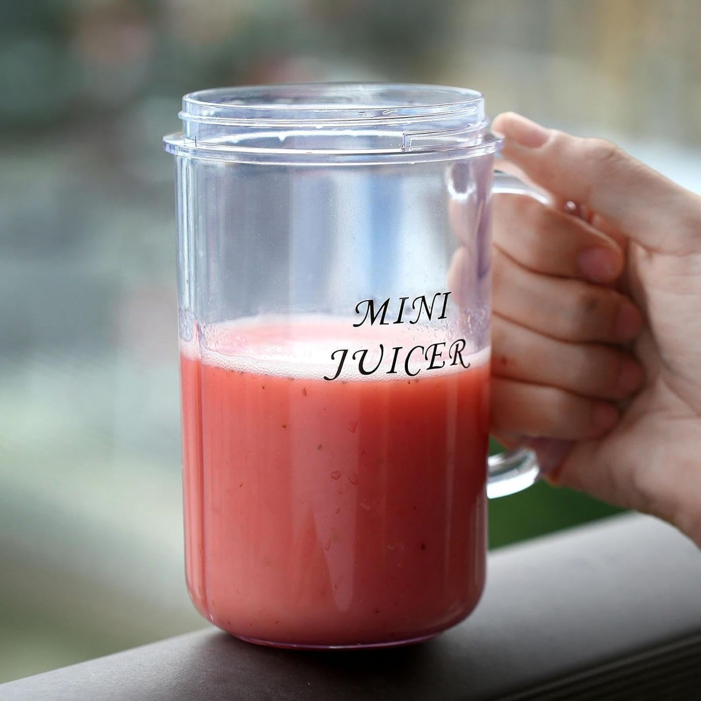 Crusher Juicer - Mug Shaped Portable Blender With Straw